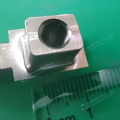 ชิ้นส่วน CNC แบบต้นแบบจากเหล็กไร้ขัดเหล็ก 316 ที่ใช้สําหรับเครื่องใช้