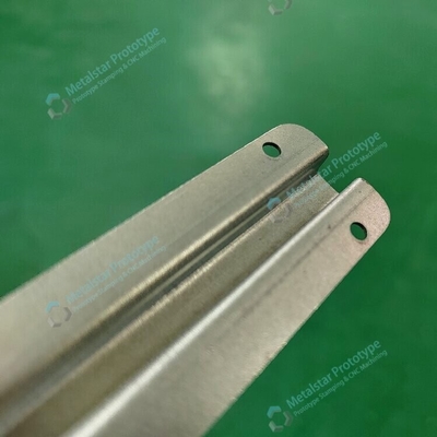 โลหะเหล็กเหล็กกระดาษโลหะแบบแรกบิดเร็ว GB / T 2518-2008