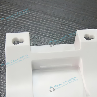 นิโคลนพลาสติก CNC prototype การแปรรูปที่ใช้สําหรับอุปกรณ์ไฟฟ้า